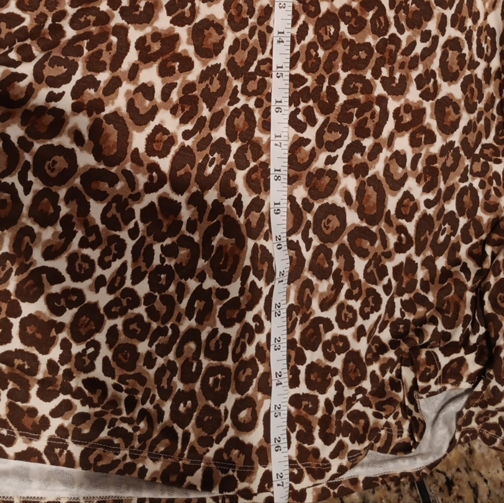 Womens Multiples Stretchy Comfy Long Sleeve Cheetah Print Button Detail XL - Picture 6 of 6